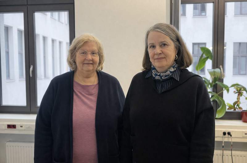 Dr. Astrid Kleinau-Kleffe (PMO) and Anna-Maria Krebs (IT Control) from the Berlin Senate Department for Education, Youth, and Family Affairs