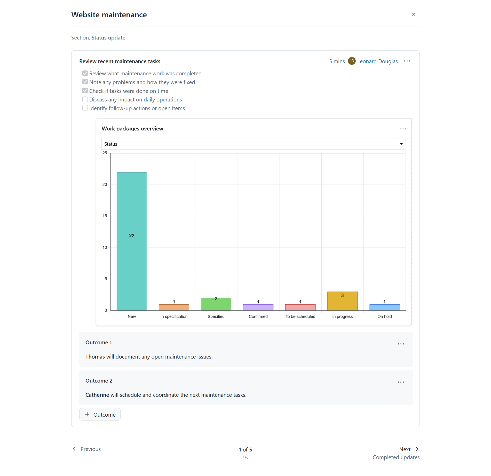 OpenProject-Besprechung im Präsentationsmodus, der einen der Tagesordnungspunkte und die dazugehörigen Ergebnisse zeigt